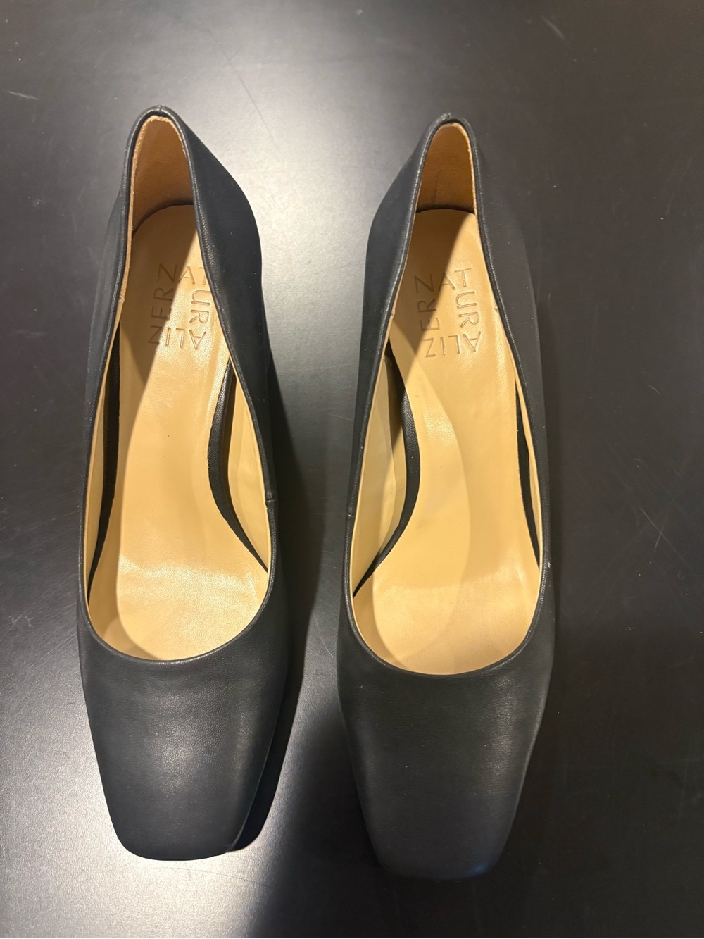 Naturalizer Black Leather Block Heel Pumps Women’s Size 7.5 - Picture 2 of 7